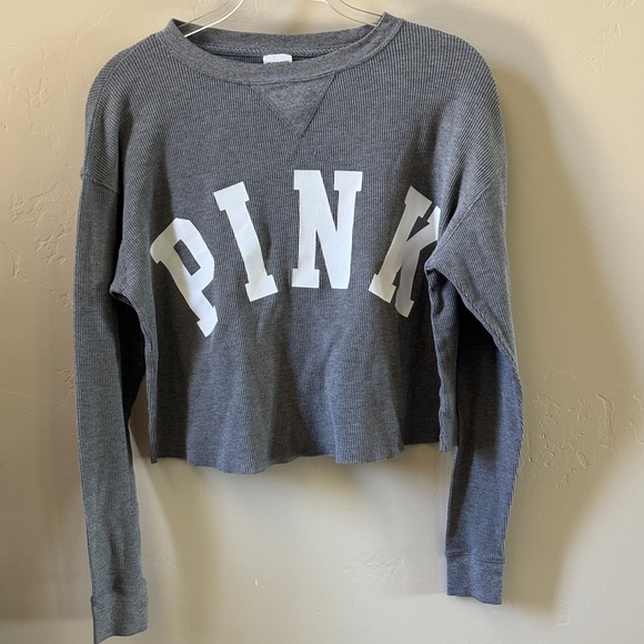 PINK Victoria's Secret Charcoal Thermal Top - Picture 1 of 3